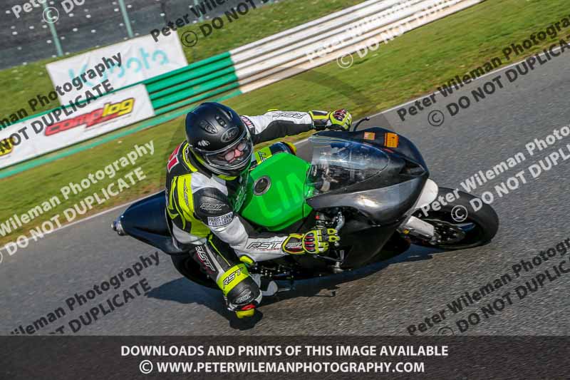 PJ Motorsport Photography 2018;enduro digital images;event digital images;eventdigitalimages;mallory park;mallory park photographs;mallory park trackday;mallory park trackday photographs;no limits trackdays;peter wileman photography;racing digital images;trackday digital images;trackday photos